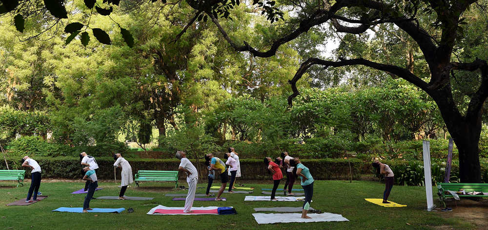 特稿：電影、瑜伽、智能手機(jī)&mdash;&mdash;中印兩個文明古國交往&ldquo;新故事&rdquo;