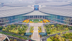 與世界攜手共進(jìn)共贏&mdash;&mdash;從廣交會(huì)、服貿(mào)會(huì)到進(jìn)博會(huì)看中國更高水平開放