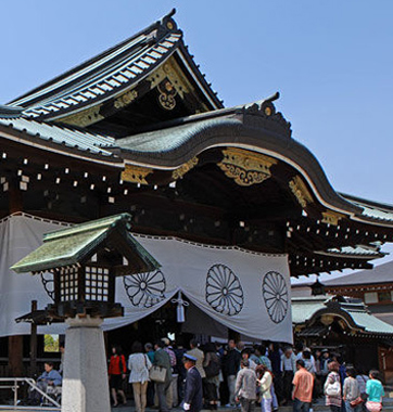 當年靖國神社為何未被燒毀？