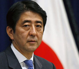 2013，安倍的&ldquo;狂人日記&rdquo;